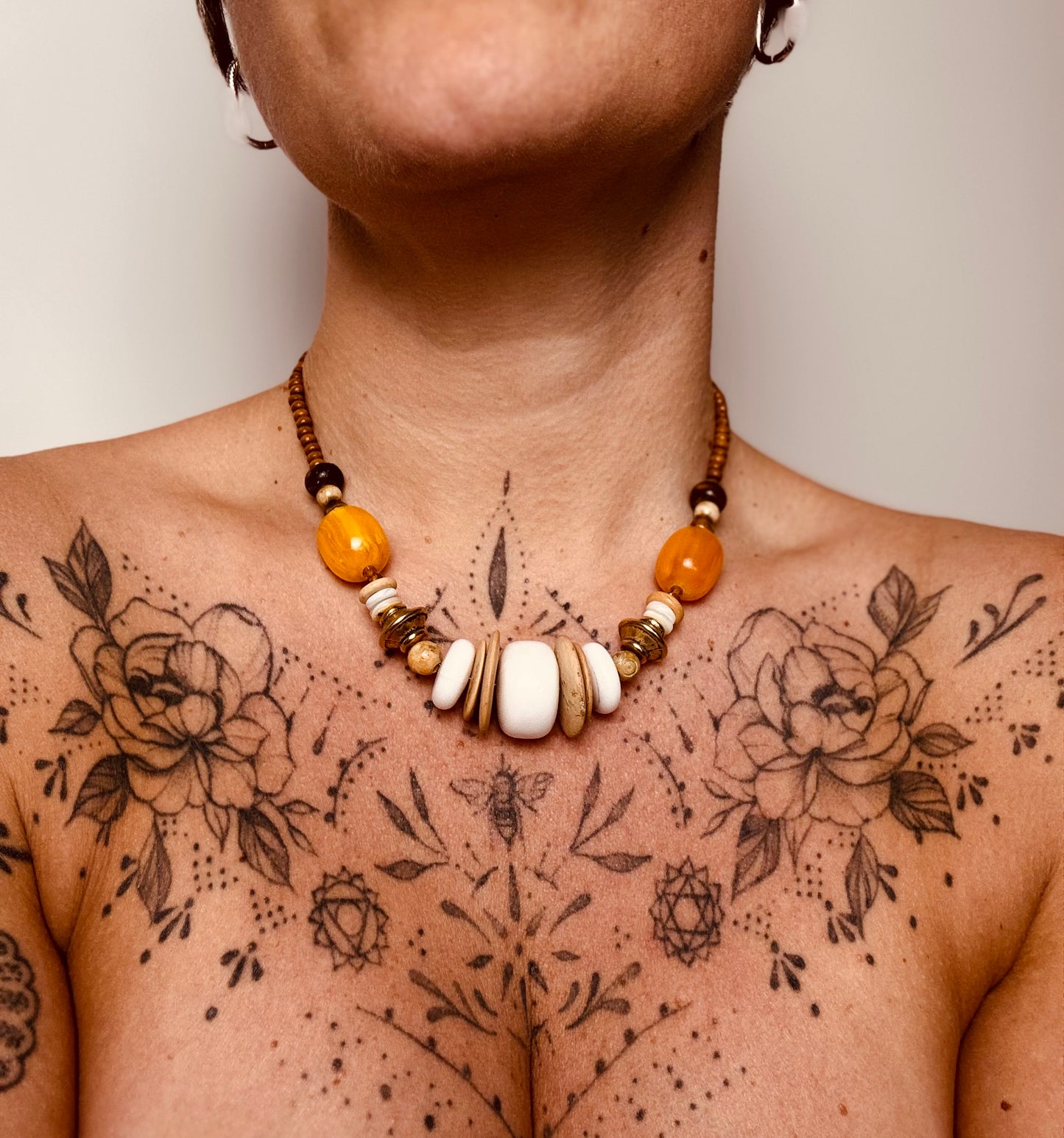 Collier artisanal ethnique « Soleil d’Ambre »
